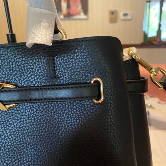 Michael Kors, black handbag new tags - Picture 12 of 14